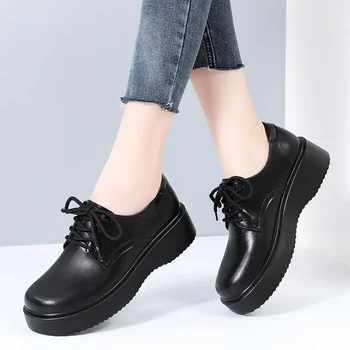 Малки еднослоен обувки за момичета от естествена мека кожа с дебела подметка, новост пролетта и есента 2023 година, сладкиши в британския стил, черна воловья кожа