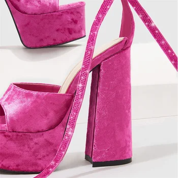 Розови дамски сандали с отворени пръсти на високо масивна ток, кадифени обувки-гладиатори на платформата, готически сватба модела обувки с дебела подметка 3