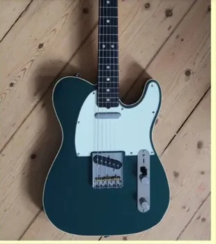 Индивидуална матово синьо електрическа китара, лешояд от розово дърво, бял защитна плака, може да бъде конфигуриран в съответствие с изискванията на
